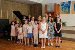 Koncert klavírní třídy Anny Nedvědové