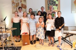 Koncert flétnové a klávesové třídy Zuzany Iljaševy a bicí třídy Antonína Kropáčka