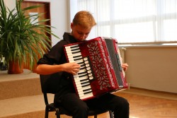 Akordeonový a klavírní den - výstava a koncert