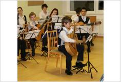 10. 12. 2014 - Kytara napříč žánry 