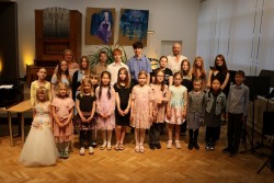 Koncert flétnové třídy Denisy Dohnalové a houslové třídy Jurije Horbačuka