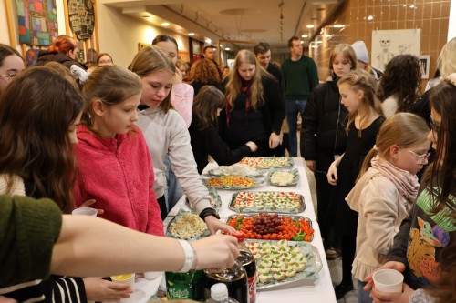 Vernisáž výstavy výtvarného ateliéru Kamily Nešporové