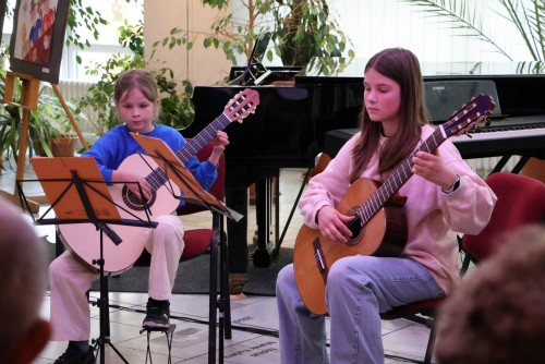 KVĚTNOVÝ KONCERT ŽÁKŮ