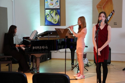 YIN & YANG Absolventský koncert Kateřiny Čermákové a Amélie Vlčkové