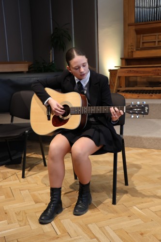 Koncert akordeonové a klávesové třídy Marcely Pechouškové a kytarové třídy Marka Kučery