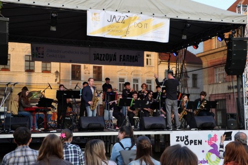 Večer s Jazzovou Farmou (vol. 61) OPEN AIR v rámci ZUŠ OPEN - JF