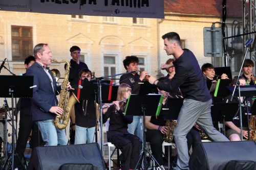 Večer s Jazzovou Farmou (vol. 61) OPEN AIR v rámci ZUŠ OPEN - JF