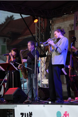 Večer s Jazzovou Farmou (vol. 61) OPEN AIR v rámci ZUŠ OPEN - Pavel Zlámal Sextet