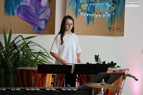 Absolventský koncert Natálie Chárové a Terezy Švarcové