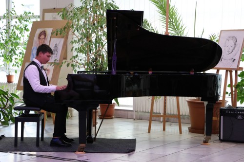 2. ABSOLVENTSKÝ KONCERT ŽÁKŮ