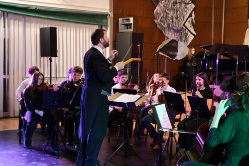 VÁNOČNÍ KONCERT ŽÁKŮ