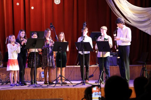 VÁNOČNÍ KONCERT ŽÁKŮ