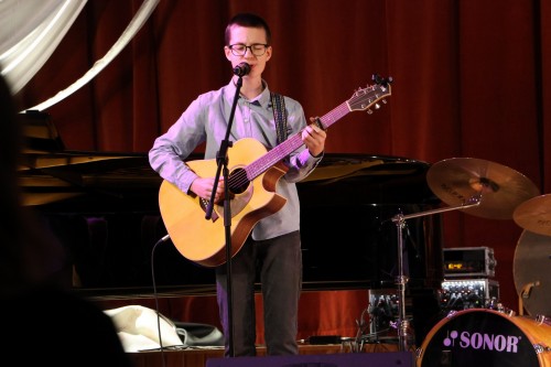 VÁNOČNÍ KONCERT ŽÁKŮ