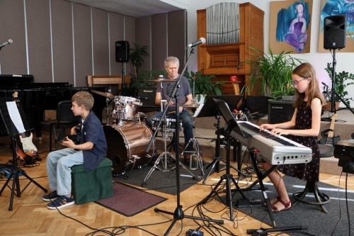 Koncert žáků ze třídy Petra Lose