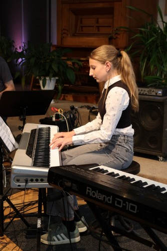 Koncert žáků ze třídy Petra Lose