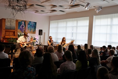 Koncert žáků ze třídy Petra Lose