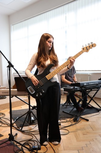 Koncert žáků ze třídy Petra Lose