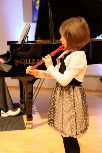 Vánoční koncert klavírní a varhanní třídy Jana Ševčíka a flétnové a klávesové třídy Zuzany Iljaševy