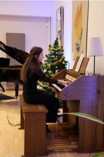 Vánoční koncert klavírní a varhanní třídy Jana Ševčíka a flétnové a klávesové třídy Zuzany Iljaševy