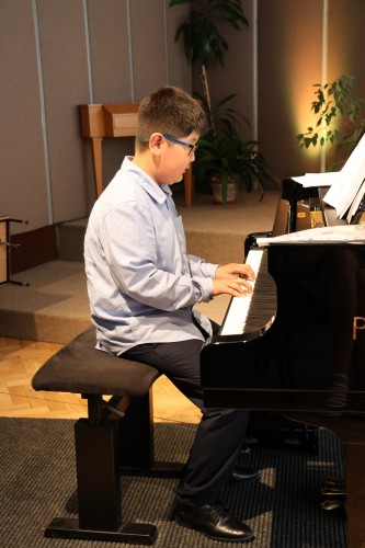 Koncert flétnové a klavírní třídy Adély Falkové