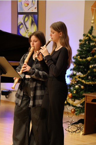 Vánoční koncert klavírní a varhanní třídy Jana Ševčíka a flétnové a klávesové třídy Zuzany Iljaševy