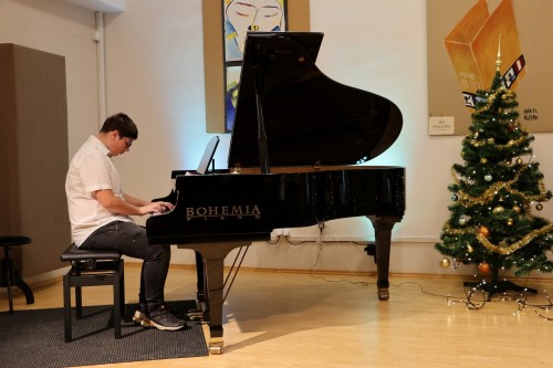 Vánoční koncert klavírní a varhanní třídy Jana Ševčíka a flétnové a klávesové třídy Zuzany Iljaševy