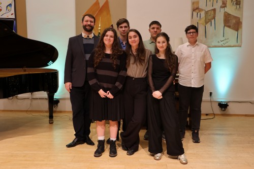 Vánoční koncert klavírní a varhanní třídy Jana Ševčíka a flétnové a klávesové třídy Zuzany Iljaševy