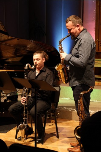 Vánoční koncert saxofonové a klarinetové třídy Josefa Pelze
