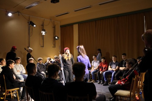 ... A BERUŠKY V ZIMĚ NESPÍ - divadelní představení LDO