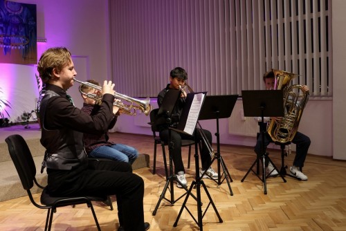 4. koncert žesťových tříd