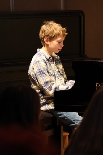 Koncert klavírní třídy Jana Zlatušky a violoncellové a kytarové třídy Antonína Palduse