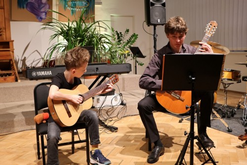 Koncert klavírní třídy Jana Zlatušky a violoncellové a kytarové třídy Antonína Palduse