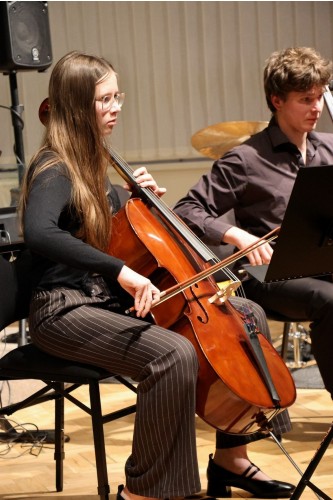 Koncert klavírní třídy Jana Zlatušky a violoncellové a kytarové třídy Antonína Palduse