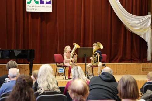 5. koncert žesťových tříd