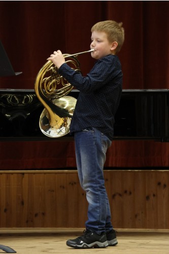 5. koncert žesťových tříd