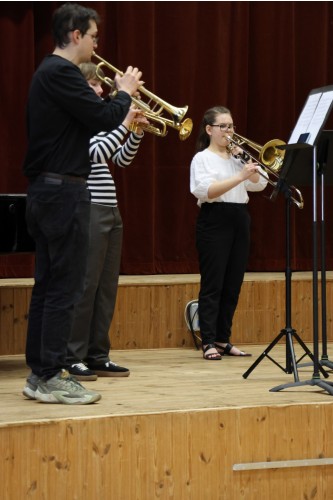 5. koncert žesťových tříd