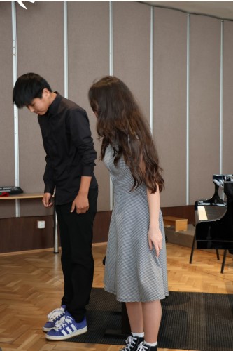 Klavírní koncert více rukou