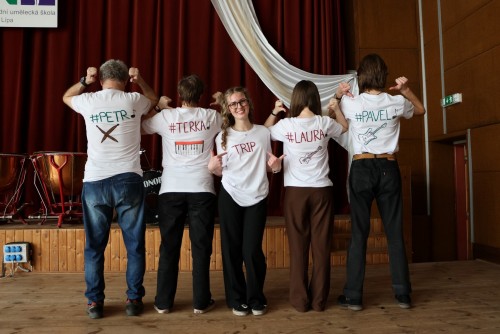 Výchovný koncert kapely TRIP a výtv. dílny pro ZŠ