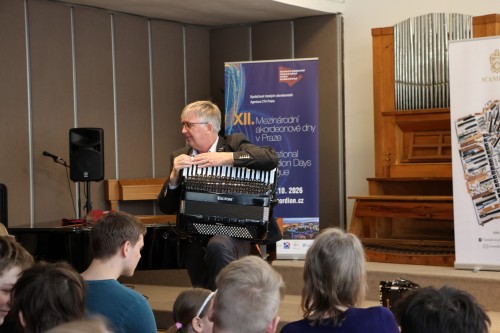 Akordeonový a pěvecký den