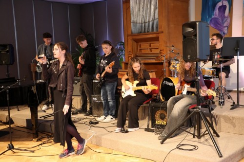 DUBNOVÝ KONCERT ŽÁKŮ