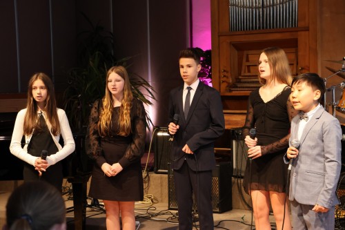 DUBNOVÝ KONCERT ŽÁKŮ