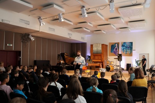 Výchovné koncerty a výtv. dílny pro MŠ a ZŠ