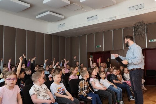 Výchovné koncerty a výtv. dílny pro MŠ a ZŠ