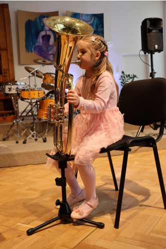 Výchovné koncerty a výtv. dílny pro MŠ a ZŠ