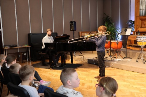 Výchovné koncerty a výtv. dílny pro MŠ a ZŠ