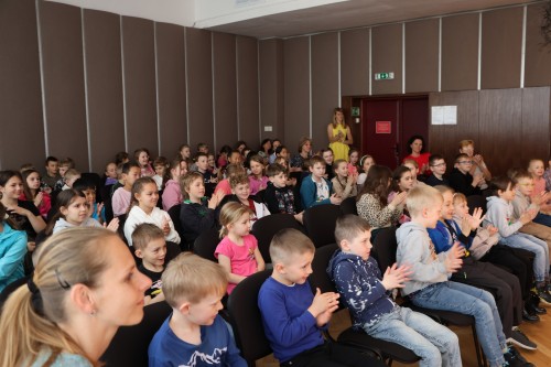 Výchovné koncerty a výtv. dílny pro MŠ a ZŠ