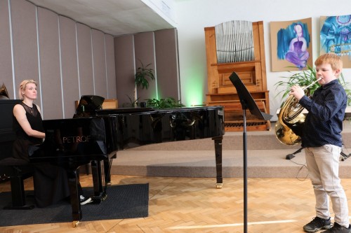 Koncert flétnové a klávesové třídy Zuzany Iljaševy a hornové třídy Štěpána Jasenovce