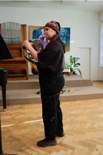 Koncert flétnové a klávesové třídy Zuzany Iljaševy a hornové třídy Štěpána Jasenovce