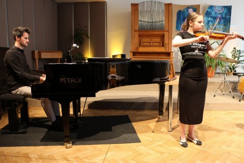 Koncert flétnové třídy Denisy Dohnalové a houslové třídy Jurije Horbačuka