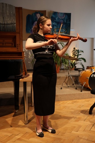 Koncert flétnové třídy Denisy Dohnalové a houslové třídy Jurije Horbačuka